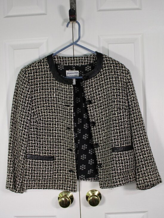Pendleton Jackets & Blazers - Pendleton 100% Silk Black and White Textured Tweed Jacket w/Leather Trim Blazer